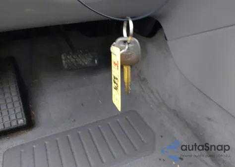 2007 Toyota Corolla Ce z USA, uszkodzony, nr VIN 1NXBR32E47Z822520